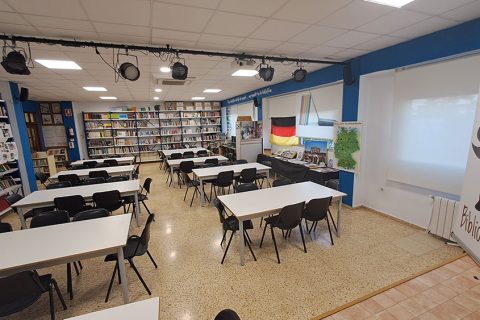 colegio-helios-instalaciones-BIBLIOTECA-2