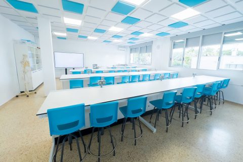 colegio-helios-instalaciones-LABORATORIO-BIOL-1