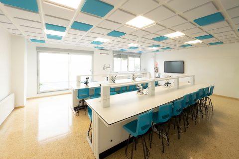 colegio-helios-instalaciones-LABORATORIO-FYQ-1