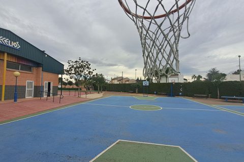 colegio-helios-instalaciones-pistas-12